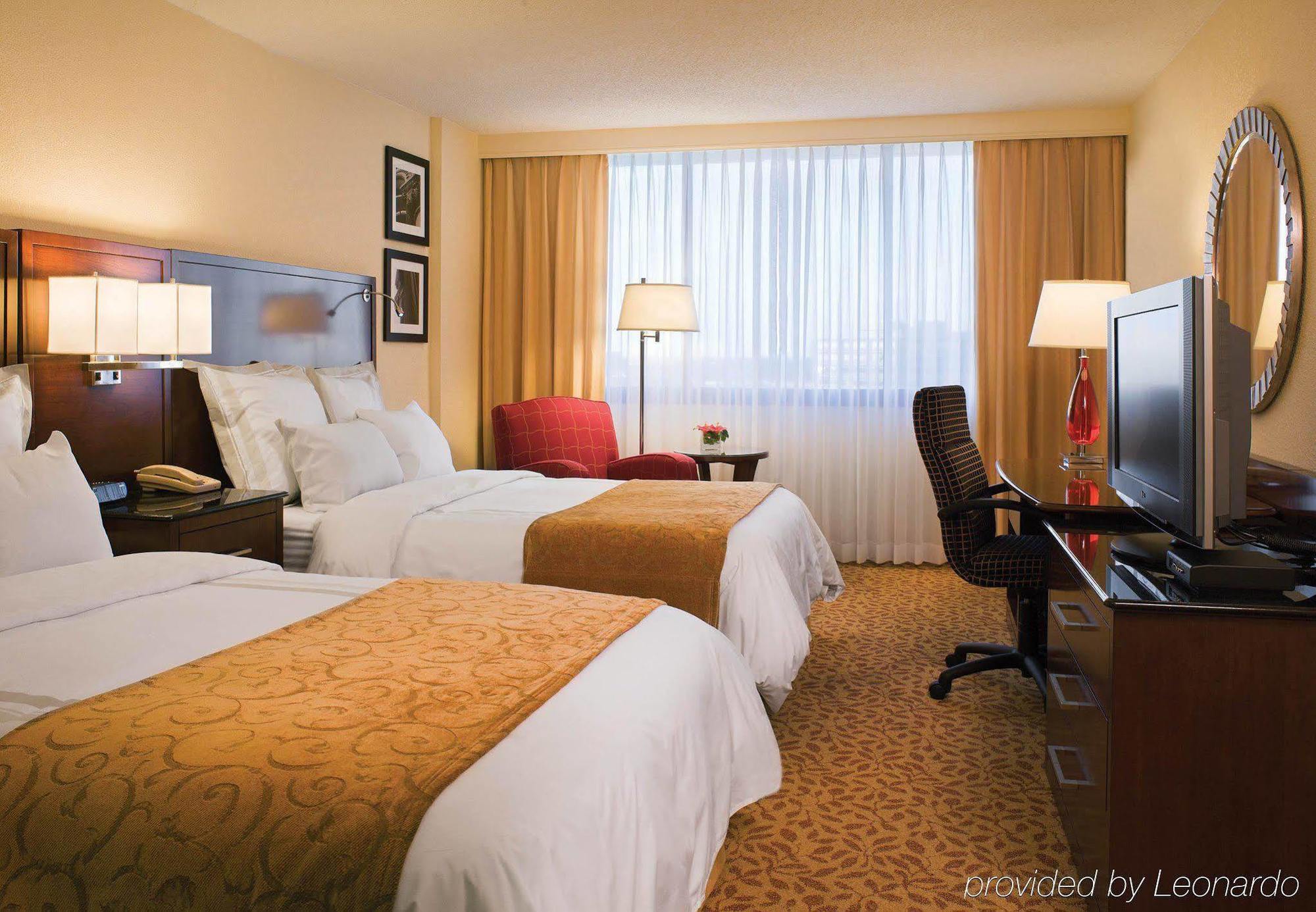 Marriott Melville Long Island Buitenkant foto