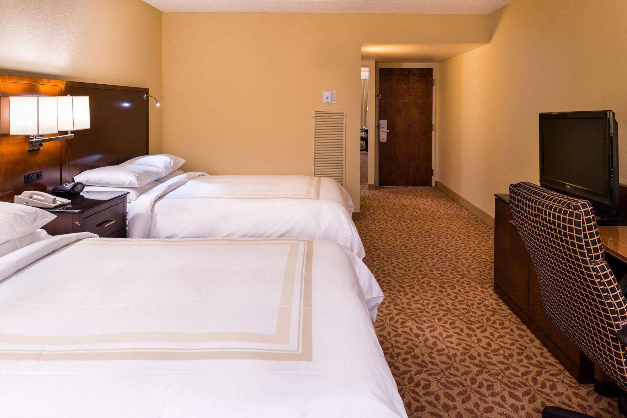 Marriott Melville Long Island Buitenkant foto